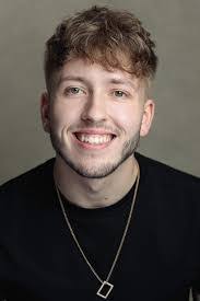 Ryan Mclean's Instagram, Twitter & Facebook