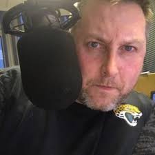 Stream Chris Storey music