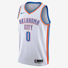 Nach einer zitterpartie stehen die deutschen basketballer im halbfinale des qualifikationsturniers in split/kroatien und sind nur noch zwei schritte von tokio entfernt. Russell Westbrook Thunder Association Edition Nike Nba Swingman Trikot Nike Ch