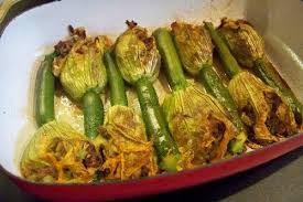 Cuisine En Folie Fleurs De Courgettes Farcies A La Nicoise En 2020 Fleur De Courgette Farcie Courgettes Farcies Fleurs De Courgettes