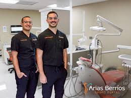 Grupo Dental Arias Berríos