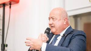 Cibely ferreira nua sexo gostosa demais essa ruiva, ficou