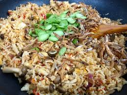 Lihat juga resep nasi goreng ikan bilis singapore enak lainnya. Resepi Nasi Goreng Petai Mudah Dan Sedap Aku Sis Lin