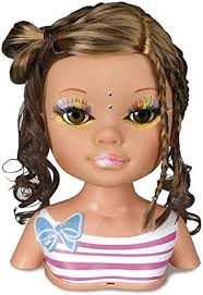 Nancy Famosa 700013833 Secrets de Beauty Day, Brown Doll