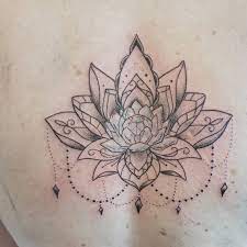 Cora Linez Tatto Art On Instagram Sailormoon Silberkristall Sailormoontattoo Mandala Mandalatattoo Lotus Lotustattoo Sailor Moon Tattoos Tattoo Ideen