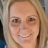 Debbie Ponton's Instagram, Twitter & Facebook