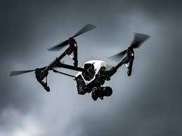 Drone ini memiliki waktu terbang selama 6 sampai 8 menit yang bisa dikontrol sampai sejauh 100 meter. Wow 5 Drone Murah Dengan Waktu Terbang Lama Guys Digitechno Berita Teknologi Indonesia Terbaru