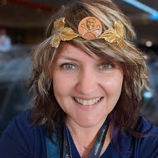 TWD's Sabrina Gennarino, Kerry Cahill to be at 2018 Mardi Paws Parade