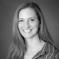 Julia Zinsmeister's Instagram, Twitter & Facebook