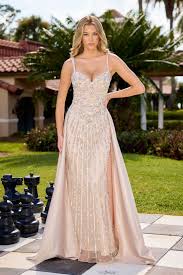 ‫فساتين باللون العاري والألوان – Mydressline‬‎
