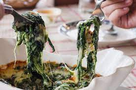 Itulah 31 manfaat dan khasiat sayur bayam untuk kesehatan yang perlu anda ketahui. Jangan Lagi Makan Sayur Bayam Dengan Lauk Tempe Goreng Dokter Ungkap Bahaya Ini Akan Terjadi Pada Tubuh Semua Halaman Nakita