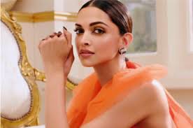 This list comprises of the top 10 richest bollywood actresses 2020 according to their net worth accumulated via movies and endorsements. Top 10 Most Beautiful Bollywood Actresses 2021 Webbspy