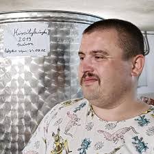 Robin Langton's Instagram, Twitter & Facebook