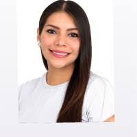 Lissette Gil's Instagram, Twitter & Facebook