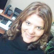 Eva Davila's Instagram, Twitter & Facebook