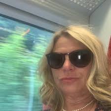 Karenpierce_writes (@Kpiercewrites)