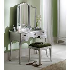Free shipping on most items. Introducing Silver Leaf Bedroom Furniture Style Guide Oak Furniture Uk