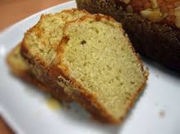 Recette De Cake Aux Amandes Et Au Yaourt Recette Cake Amande Recette Cake Cake Moelleux