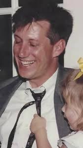 Héroe que Sacrificó su Vida para Salvar a sus Hijas