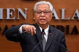 1973'te sekolah menengah air putih, kuantan'da ve 1976'da sekolah menengah teknik kuantan, pahang'da eğitimine devam etti. Report Ismail Sabri Confirms Authenticity Of Viral Support Letter For Pharmaniaga Hire Malaysia Malay Mail