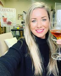 Kristin Ackerman Bacon (@thisismysip) • Instagram photos and videos