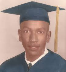 Von Smith's Instagram, Twitter & Facebook