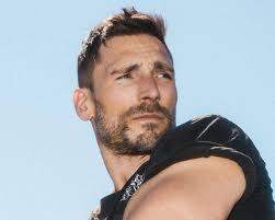 I have a head,but I have no brain.what am i