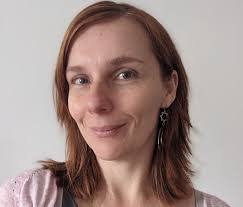 Kyra Poole's Instagram, Twitter & Facebook