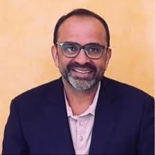 Silas Curry's Instagram, Twitter & Facebook