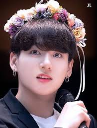 Foto jungkook jungkook oppa bts bangtan boy jeongguk jeon rapper mr perfect bts aesthetic pictures googie album bts. One Word Of Love Taekook Vkook In 2021 Jungkook Cute Jungkook Predebut Jungkook