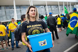 Sara fernanda giromini (born june 18, 1992), known as sara winter, is a brazilian activist and politician. Vamos Refrescar Um Pouco A Memoria Sara Winter Nunca Foi Feminista Marcha Mundial Das Mulheres
