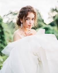 зорко одно лишь сердце самого главного глазами не увидишь 78 Otmetok Nravitsya 1 Kommentariev Wedding Vibes Wed Vibes V Instagram Ya Rasskazhu Tebe Sekret On Ochen Prost Zorko O Plate Na Svadbu Portret Lyudi