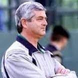 He started his career at a local club moving to apollon athens in 1959. 4 Takis Oikonomopoulos Profiles Linkedin