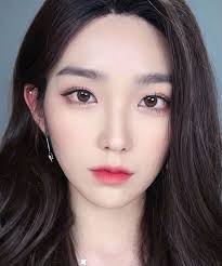 Crystal Kim 김크리스탈