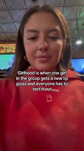 Sydney Estes's Instagram, Twitter & Facebook