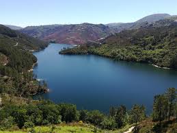 The population in 2011 was 10,537, in an area of 805.46 km². 1 Âº Passeio Mototuristico De 2019 Salto Montalegre Eurico Quintas