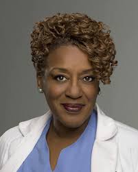 Actress CCH Pounder Receives Distinguished Robert Nesta “Bob” Marley Award 