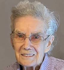 Gertrude Hollett Obituary