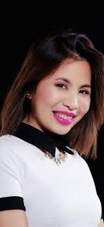 Ivy Murray's Instagram, Twitter & Facebook