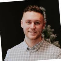 Christine Tallon's Instagram, Twitter & Facebook