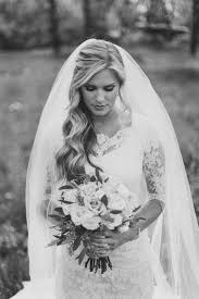 The birdcage veil need especial attention, because not all hairstyles will suits it. Top 8 Wedding Hairstyles For Bridal Veils