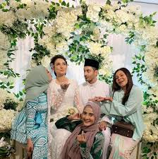 Gambar kahwin aku dan fahmye. Reunion Kat Majlis Kahwin Pun Jadi Lah Berita Kopak Media
