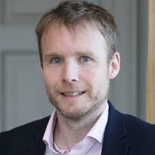 Peter Godden's Instagram, Twitter & Facebook