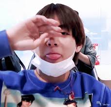 Ghim của Mackenzie Goff trên BTS