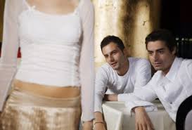 Or forever be relegated to the role of a sexually frustrated pet? What Do Men Get Out Of Looking At Other Women And Why Do Men Cheat