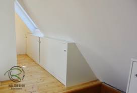 Um eine dachschräge gut nutzen zu können, ist es sinnvoll möbel für dachschrägen individuell fertigen zu lassen. Innenausbau Einbaumobel Schreinerei Holzdesign Rapp Geisingen