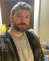 Worked 7:15-5:50, meeting 6:45-7:45, had to stop home quick to take some  chicken out to defrost. Gym 8:45-10, need to come home after and make my  meal for tonight/prep for tomorrow. That's