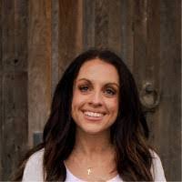 Danielle Ahearn's Instagram, Twitter & Facebook