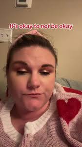 Ashley McKee (@ragingreader87)