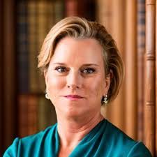 Brigitte Sutton's Instagram, Twitter & Facebook